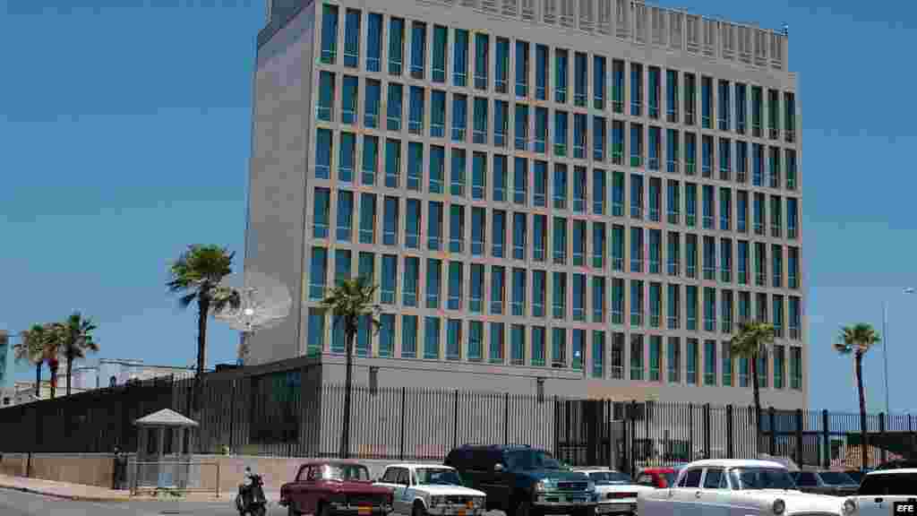 Oficina de Intereses de EEUU en La Habana, Cuba.