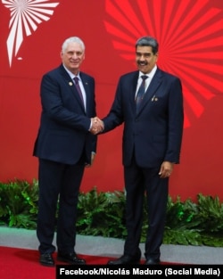 Miguel Díaz-Canel junto al depuesto dictador venezolano Nicolás Maduro.