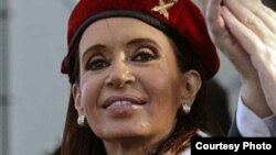 Cristina Kirchner: el pensamiento bajo la boina roja.