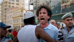 La violencia ciudadana y la estatal en Cuba vista a través de dos opositores