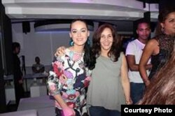 La cantante estadounidense Katy Perry y la directora del CENESEX, Mariela Castro.