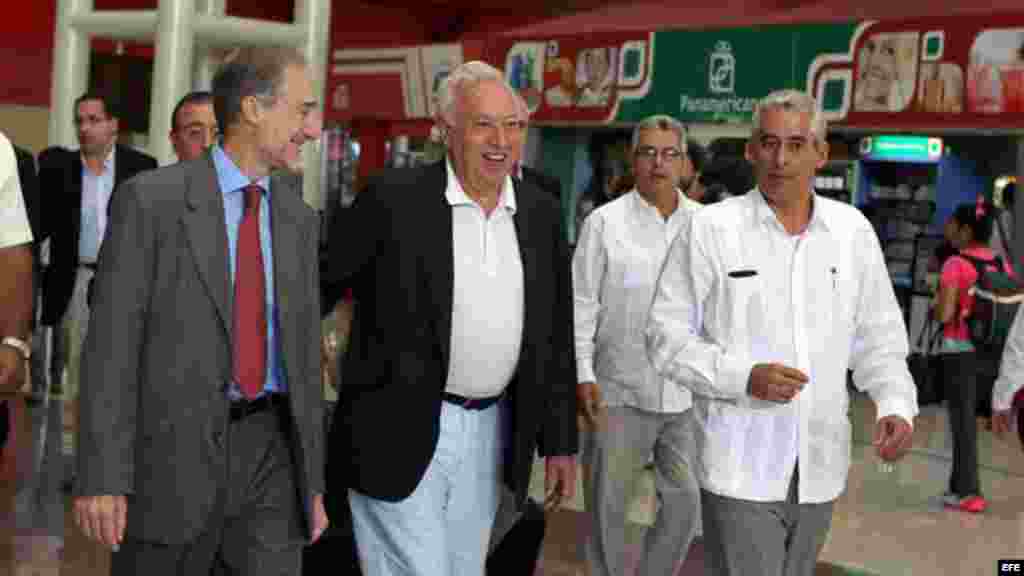  José Manuel García-Margallo llega a Cuba