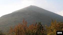 La montaña Rtanj en Serbia 