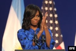Michelle Obama promueve su iniciativa Let Girls Learn en Buenos Aires.