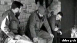 Barba Roja (izq.), Fidel Castro (centro) y Raúl Castro.