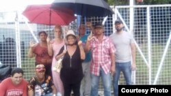 Un grupo de cubanos en Trinidad y Tobago