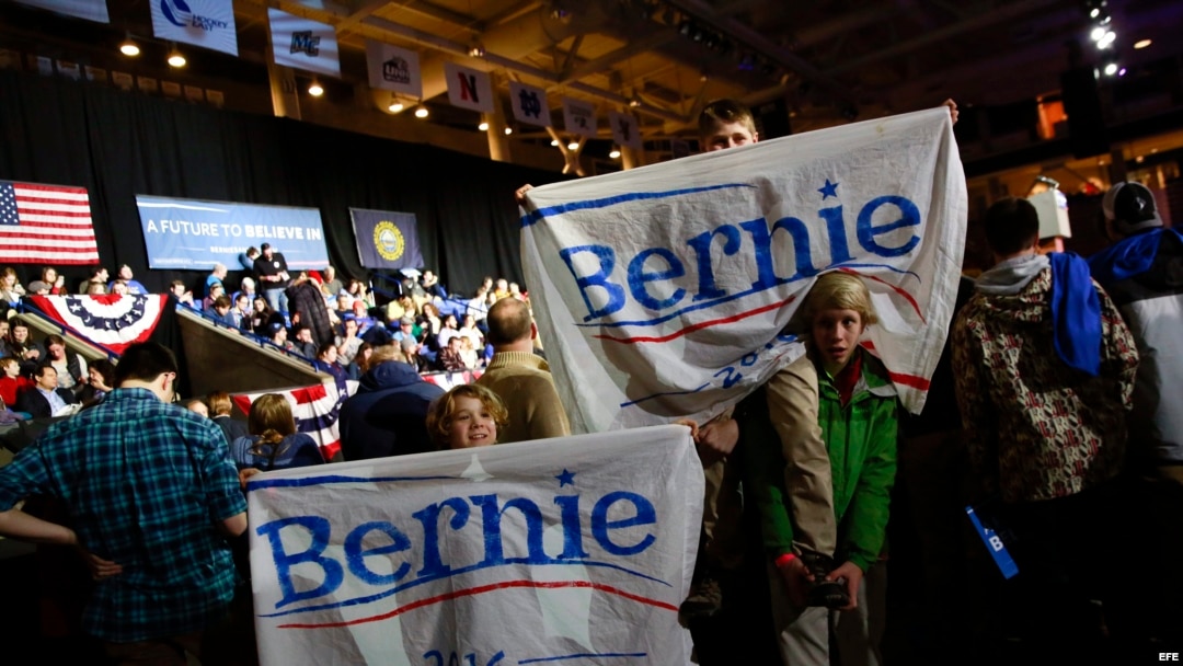 Seguidores de Bernie Sanders, precandidato presidencial por el partido Demócrata.