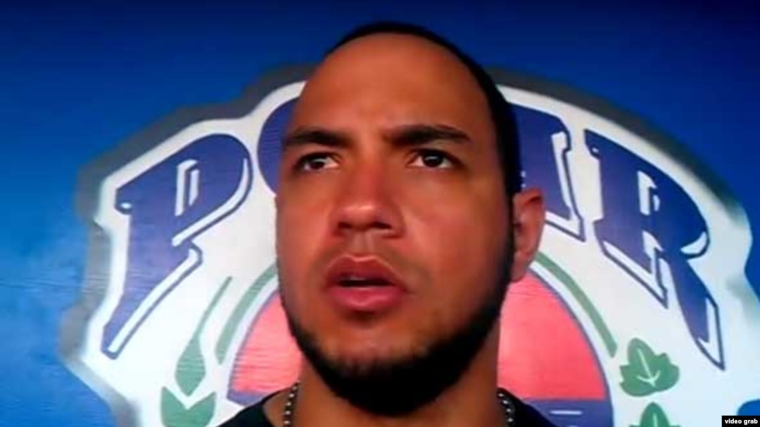 Hassan Peña.