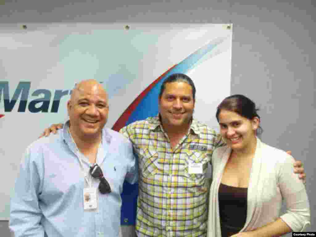 Con el cantante cubano Alexis Morejón, ex integrante del grupo Moncada