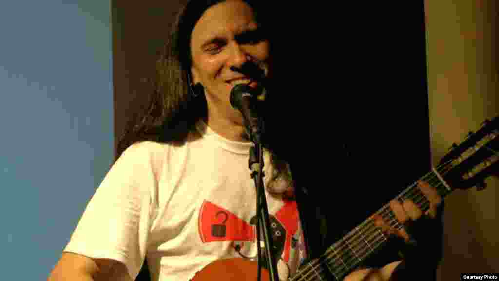 Boris Larramendi en Concierto