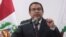 El renunciante ministro de Defensa de Perú