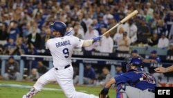 Yasmani Grandal bateó el martes un cuadrangular de dos carreras.