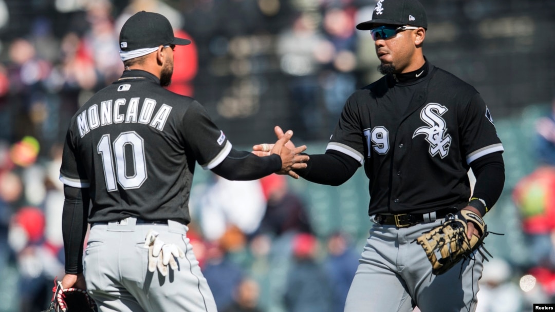Yoan Moncada y José Abreu. (Ken Blaze-USA TODAY Sports)