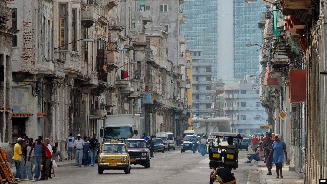 Vista del viejo y populoso barrio de Centro Habana.