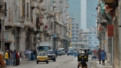 Cierran calle de Centro Habana en protesta a decisión de autoridades