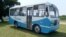 Uno de los primeros minibuses Diana ensamblados en la isla.
