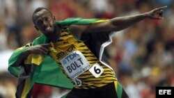 El atleta jamaicano Usain Bolt tras imponerse en la final de los 100m masculinos de los Mundiales de Atletismo Moscú 2013.