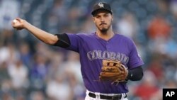 Dentro de todo llegó al programa Victor Gonzalez, ayudó Juan Pendas, y hablamos de los últimos acuerdos de arbitraje salarial como lo de Nolan Arenado