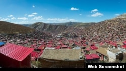 Larung Gar, el mayor monasterio del Tíbet y uno de las mayores instituciones de enseñanza de budismo del mundo.