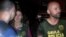 Los españoles María Concepción Marlaska Sedano y Ángel Fernández Sánchez (d), tomada por los agentes que los liberaron.  