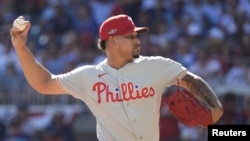 La decisión de traer desde el séptimo inning al cerrador Jhoan Durán ya está dando mucho de qué hablar.
