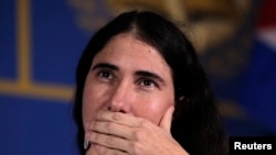 La periodista Yoani Sánchez, editora del diario digital 14ymedio y víctima de una campaña de odio del gobierno comunista de Miguel Díaz-Canel (Joe Skipper/Reuters).
