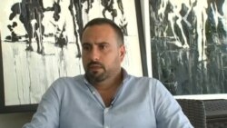 Pintor cubanoamericano reconecta con la isla gracias a su estudio en La Habana