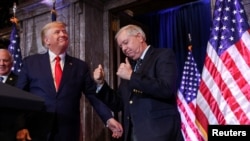 El senador Lindsey Graham junto al presidente Donald Trump, en una imagen de archivo. 