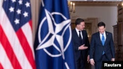 El secretario de Estado de EE. UU., Marco Rubio, se reúne con el secretario general de la OTAN, Mark Rutte, en el Departamento de Estado en Washington, D. C., EE. UU., el 8 de abril de 2026. REUTERS/Anna Rose Layden