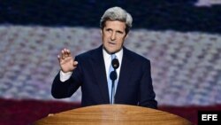 John Kerry ha favorecido la apertura de viajes de los estadounidenses a Cuba.