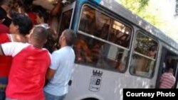 El transporte público en Cuba resiente la sobreexplotación y la falta de piezas
