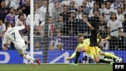Tercer gol de Cristiano Ronaldo frente al Atlético de Madrid.