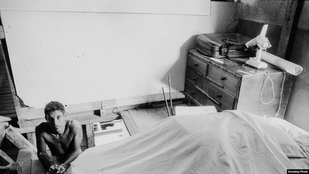 "Gente que no conocí", cubanos fotografiados por la cubana Damaris Betancourt Peña en los años '90. Cortesía de la autora. 