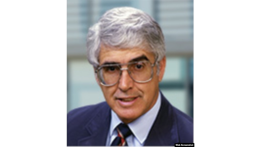 Edward González, profesor emérito de Ciencias Políticas, UCLA.
