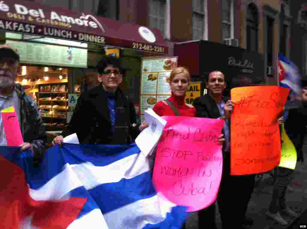 Protesta en New York por la libertad de Sonia Garro/ Cortesía de Carmen María Rodríguez