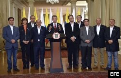 Santos reconoce la victoria del "no" en el plebiscito sobre el acuerdo de paz firmado con la guerrilla de las FARC.