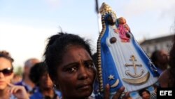 Procesión de la Virgen de Regla, que se sincretiza con Yemayá (diosa de las aguas en la religión Yoruba) en los cultos afrocubanos.