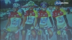 Polémica por el uniforme femenino del equipo colombiano de ciclismo