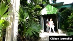 Reporta Cuba. Entregas en oficinas del Gobierno.