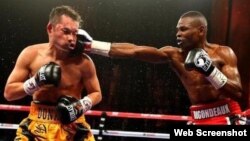 Foto archivo. Guillermo Rigondeaux (d) derrota a Nonito Donaire (i) por el campeonato peso súper gallo, el 13 de abril de 2013, en el Radio City Music Hall de Nueva York.