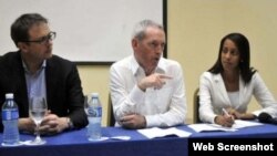 Empresarios británicos acuerdan negocios en La Habana.