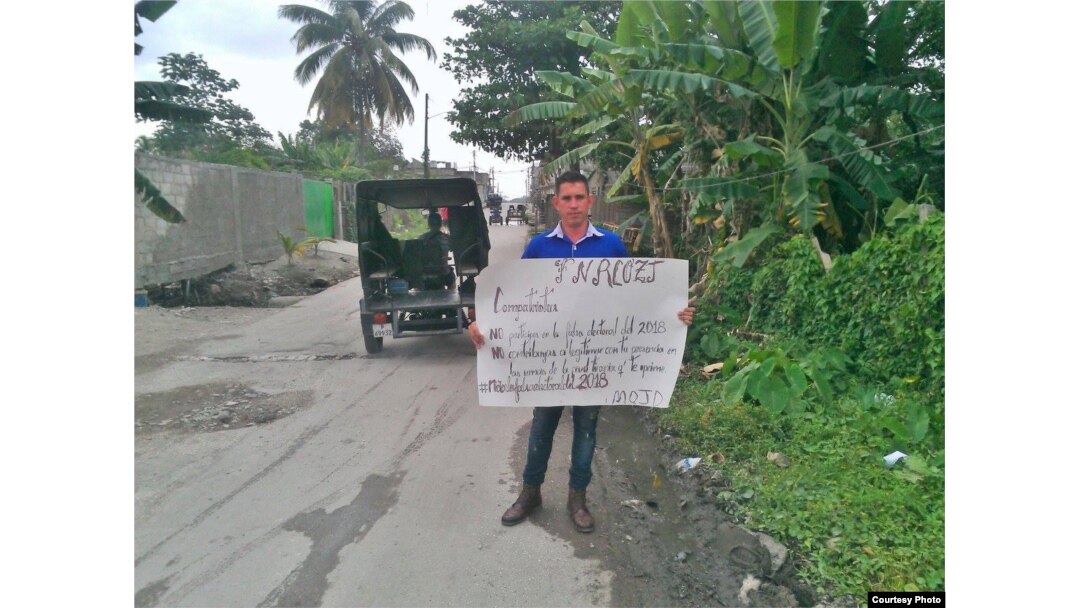 Activistas llaman a la poblacicón a no votar en Elecciones 2018 en la foto Yoel Bravo