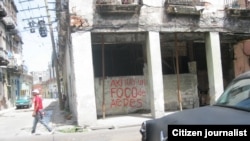 Peligro por partida doble para residentes de edificio en Centro Habana