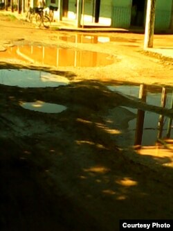 Otra imagen del estado de abandono de las calles de este municipio.