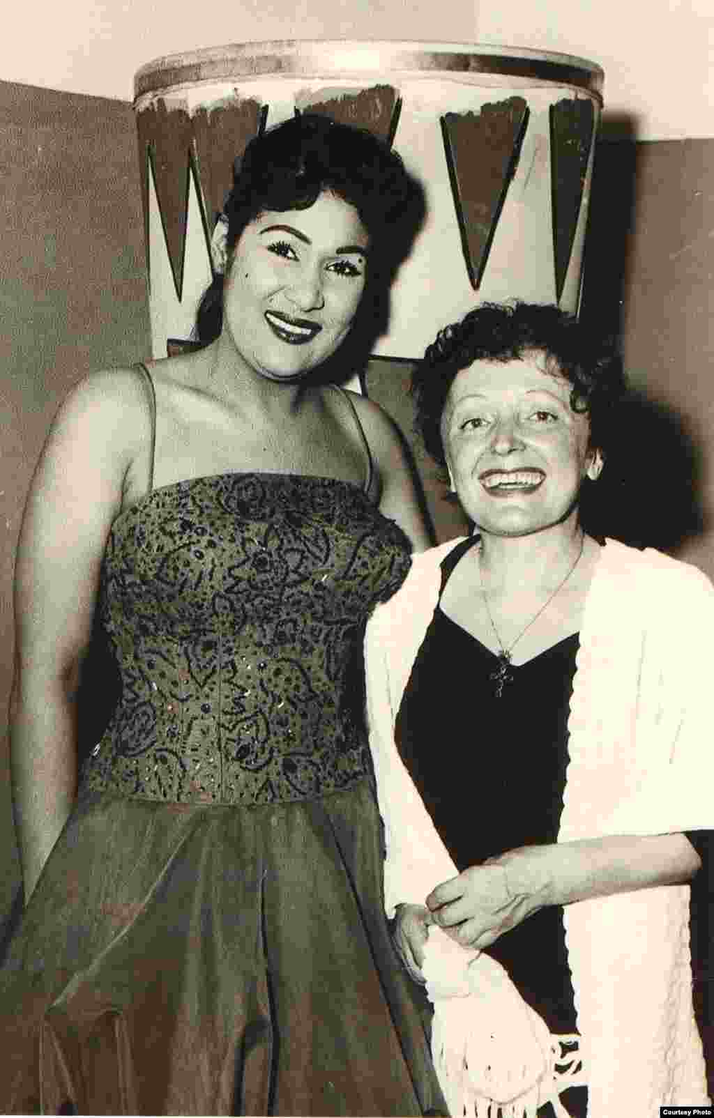 Olga Guillot y Edith Piaf . Fotos: cortes&iacute;a de Olga Mar&iacute;a Touzet y Guillot.