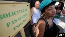 Años de trabajo en la isla no cuentan en pensiones de jubilados cubanos en España