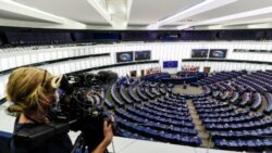 Parlamento Europeo debatió contratación de médicos cubanos
