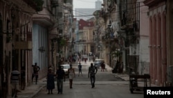 Una calle de La Habana durante la pandemia. REUTERS/Alexandre Meneghini