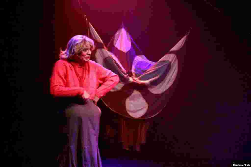 "Historia de una muñeca abandonada", Teatro Pálpito. Foto: Luis F. Rojas.