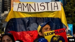 Venezolanos se manifiestan a favor de la Ley de Amnistía, que busca la liberación de los presos políticos. (Archivo)